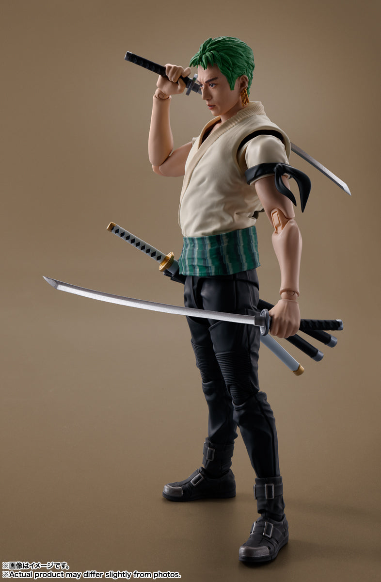 SH Figuarts Roronoa Zoro - Netflix Edition