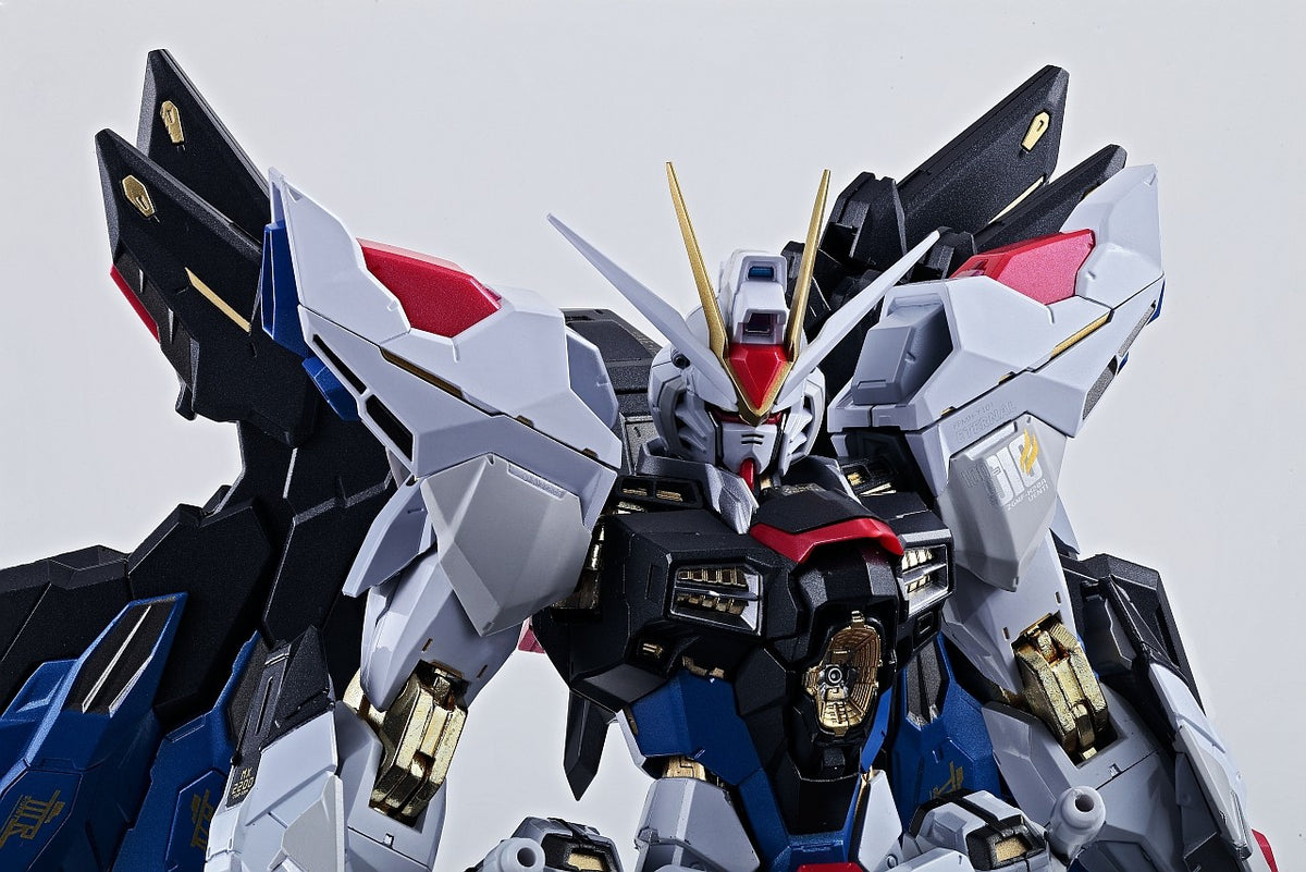 [PREORDER] Metal Build Strike Freedom Gundam (Revival Ver)