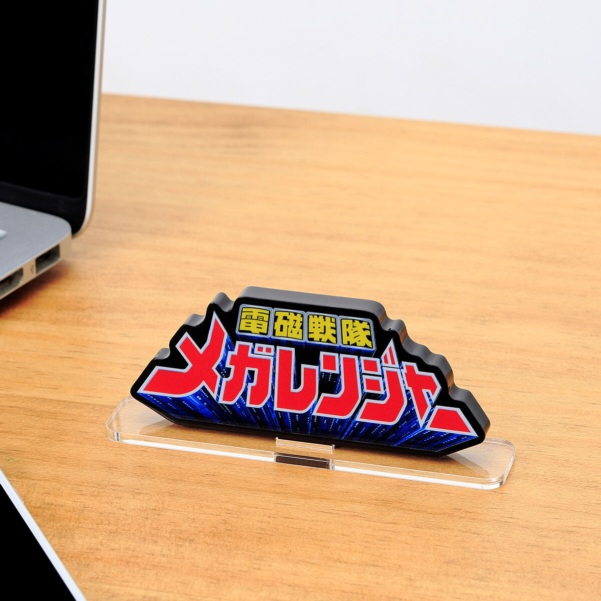 [PREORDER] Megaranger Acrylic Logo Display