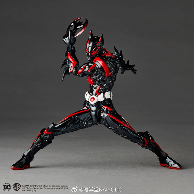 [PREORDER] Revoltech Amazing Yamaguchi Batman Beyond