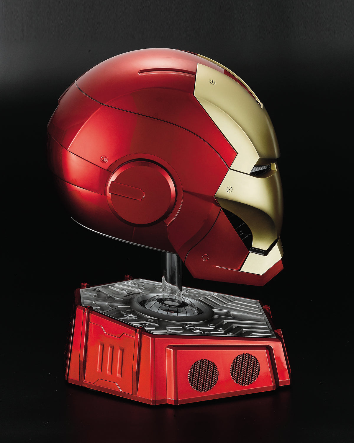 civil war iron man helmet bluetooth speaker Iron Man Mark 7 Wearable Helmet & Bluetooth Speaker