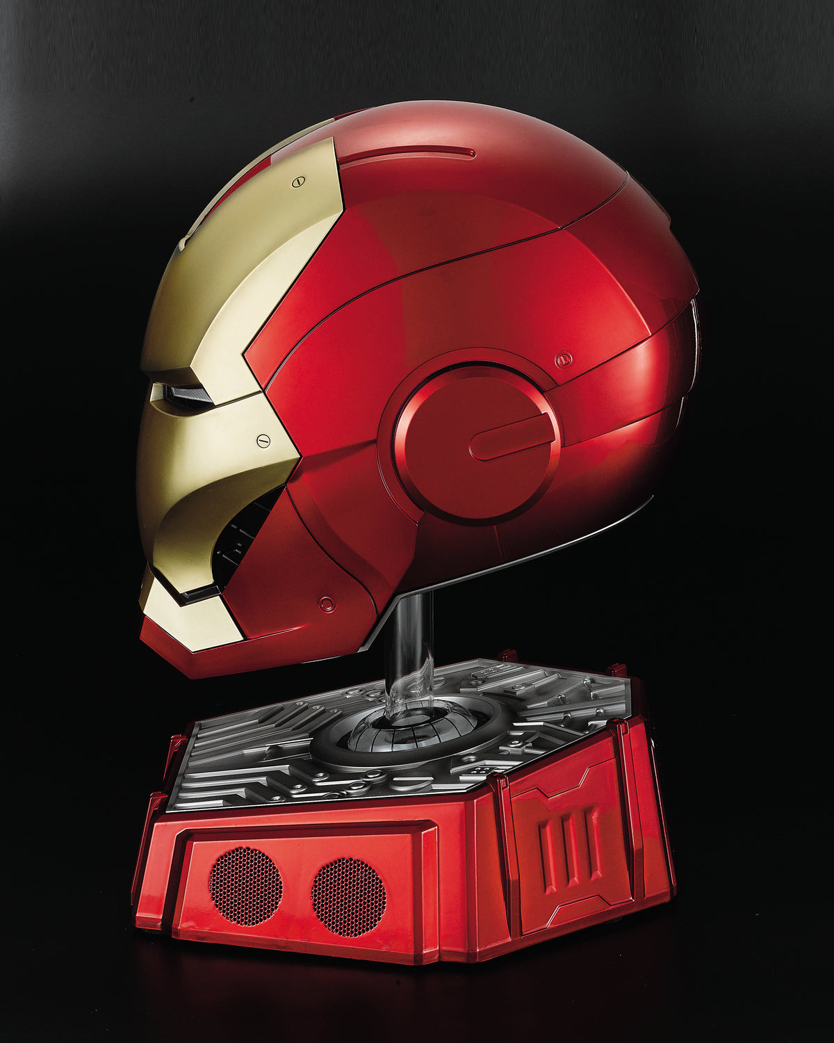 iron man bluetooth helmet Iron Man Mark 7 Wearable Helmet & Bluetooth Speaker