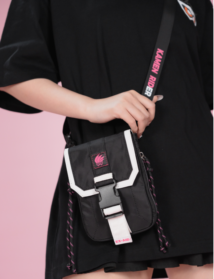 [PREORDER] Kamen Rider Ex-Aid Crossbody Bag
