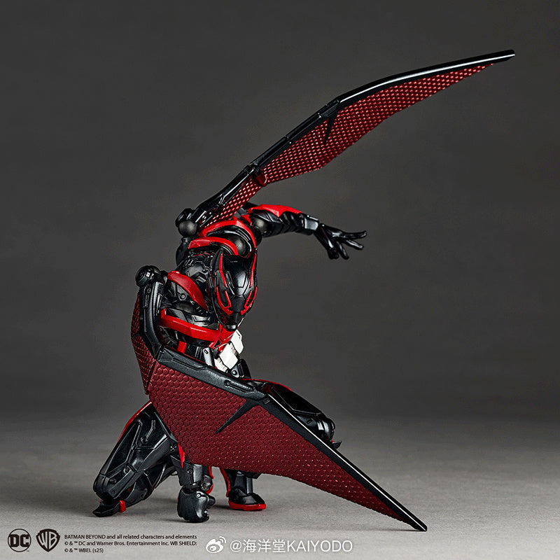 [PREORDER] Revoltech Amazing Yamaguchi Batman Beyond