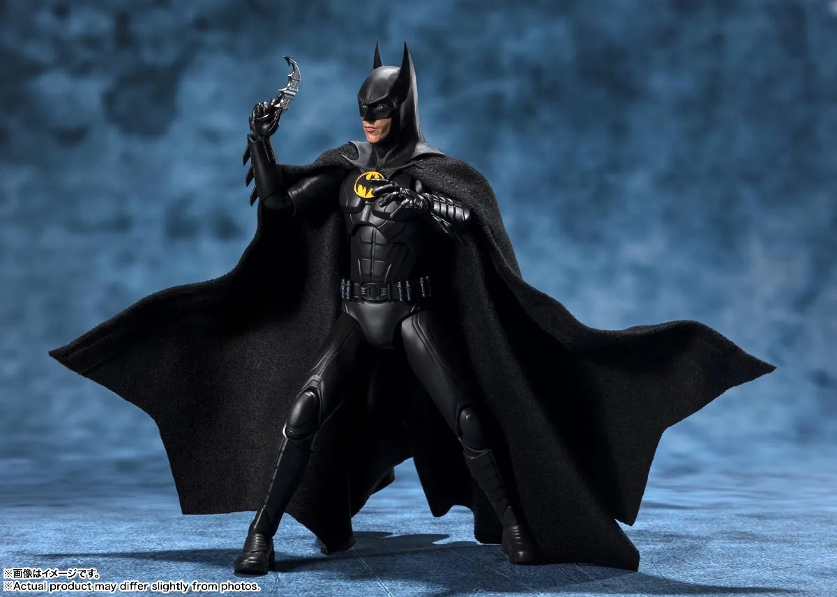 SH Figuarts Batman - The Flash
