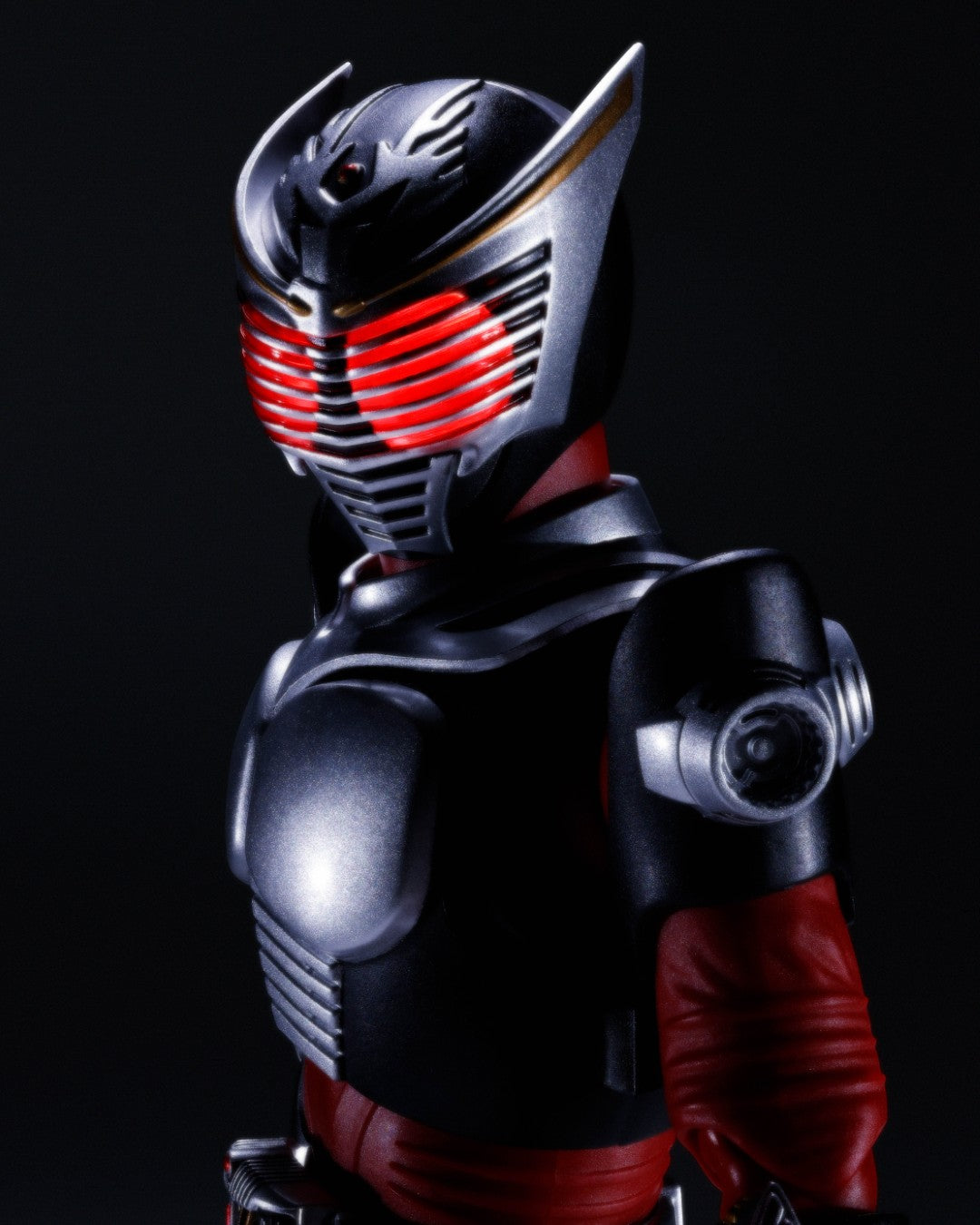 [PREORDER] SH Figuarts Sinkocchou Seihou Kamen Rider Ryuki (reissue)