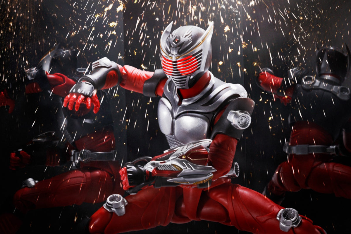 [PREORDER] SH Figuarts Sinkocchou Seihou Kamen Rider Ryuki (reissue)
