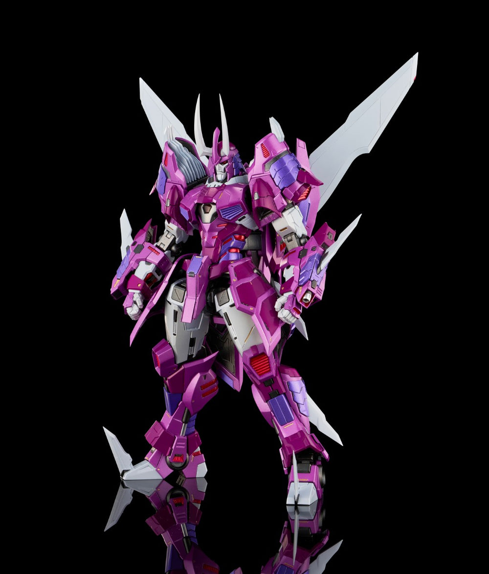 Kuro Kara Kuri Cyclonus - Transformers