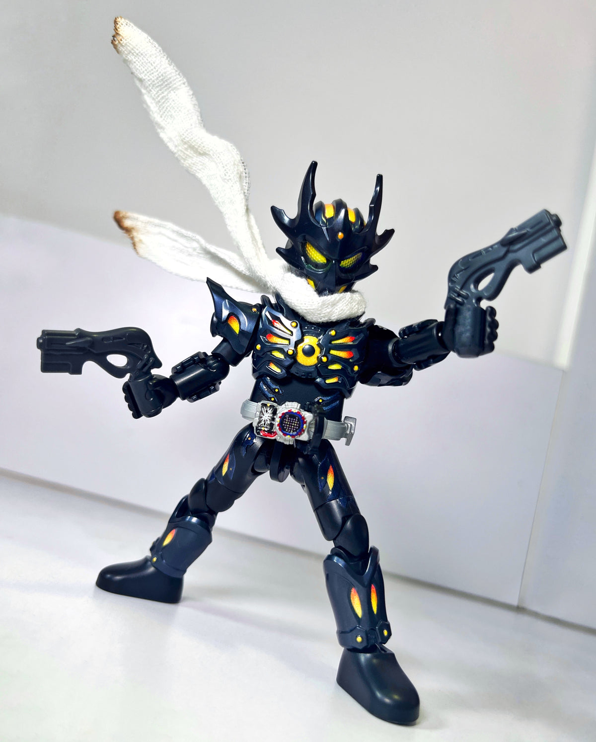 Cameron Blokees Dread Zero Wire Scarf