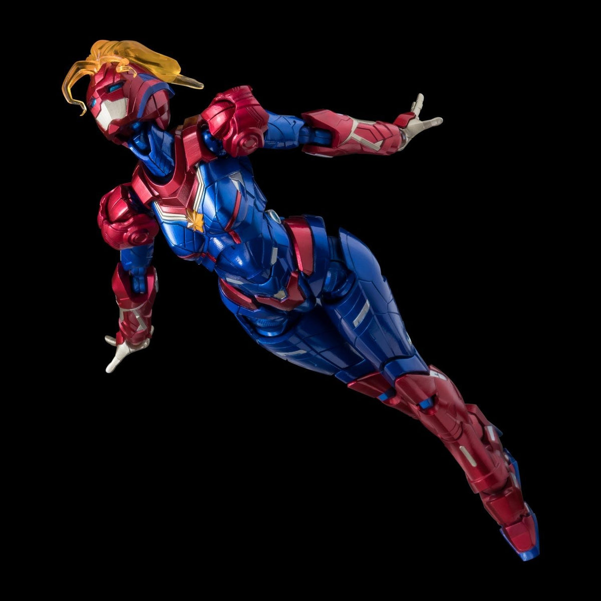 [PREORDER] Fighting Armor Captain Marvel
