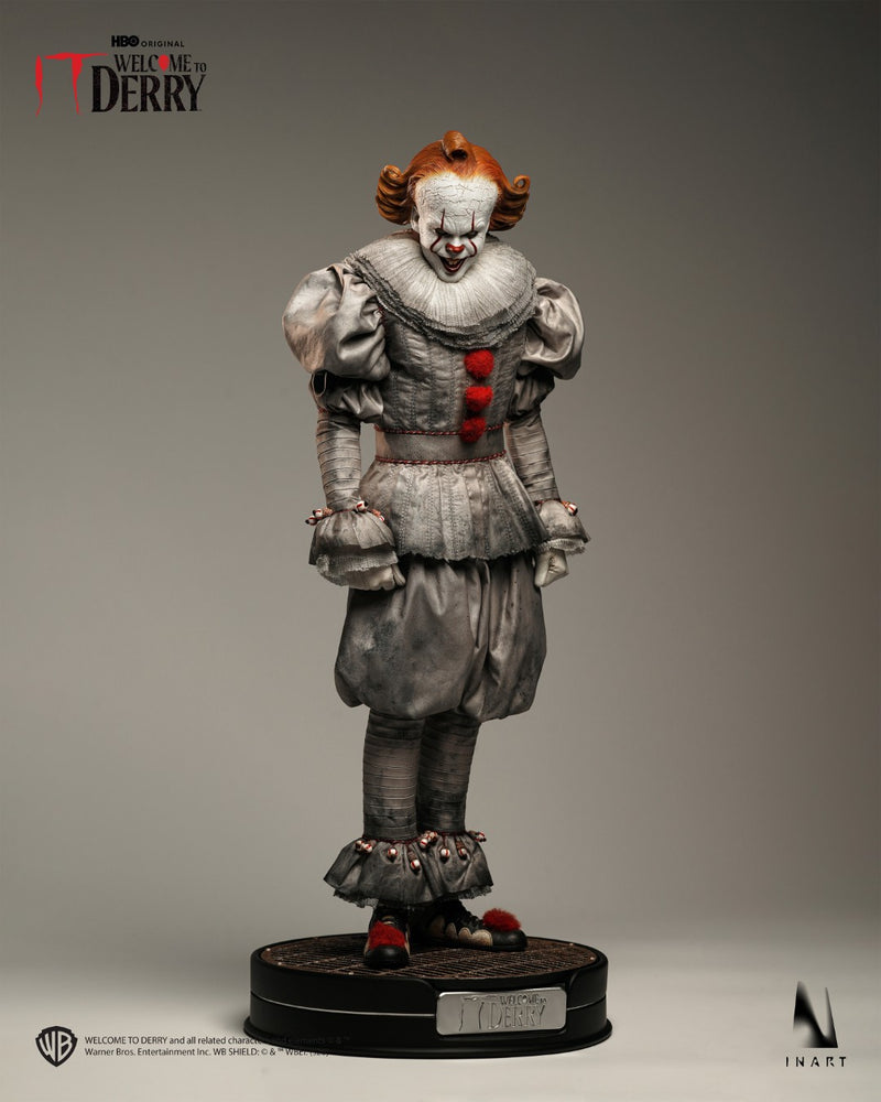 INART Pennywise 1/6 Collectible Figure - IT: Welcome to Derry