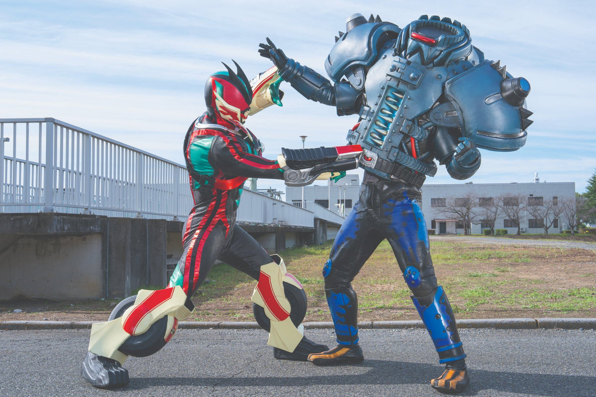 [PREORDER] Kamen Rider Zeztz Super Battle DVD & Zeztz and Code Zero Capsem