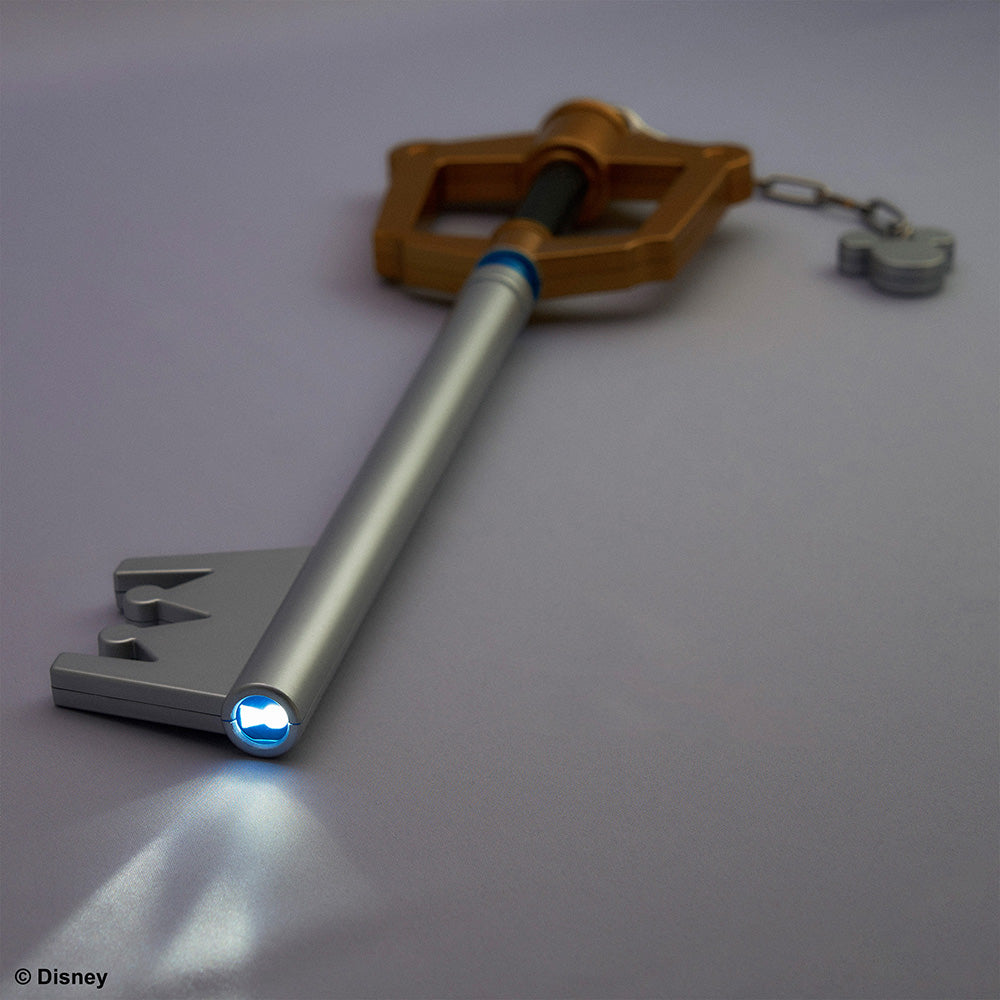 Kingdom Hearts Light Up Keyblade - Kingdom Key Ver 2