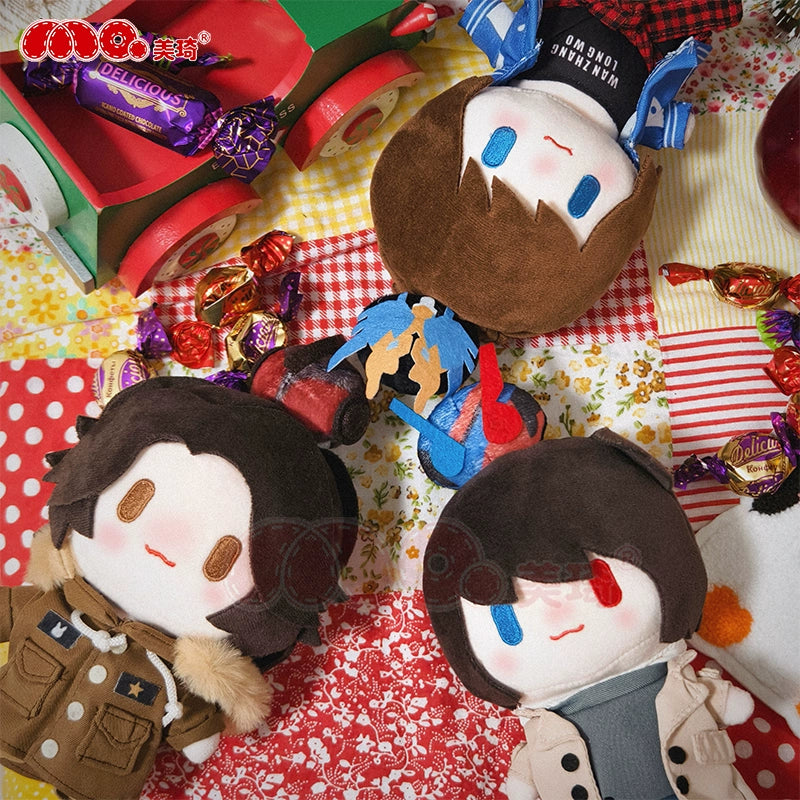 Kamen Rider Build Plush & Pendant Set