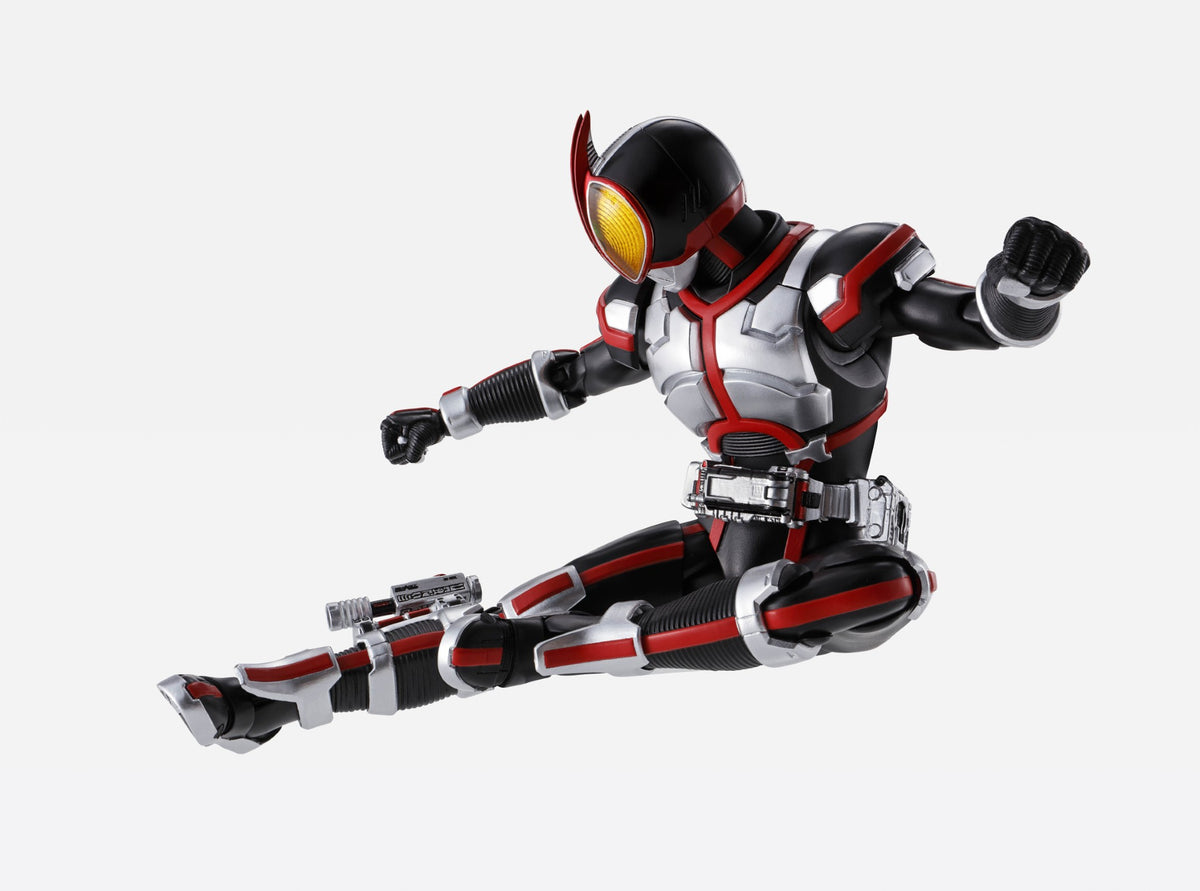 [PREORDER] SH Figuarts Shinkocchou Seihou Kamen Rider Faiz (Reissue)