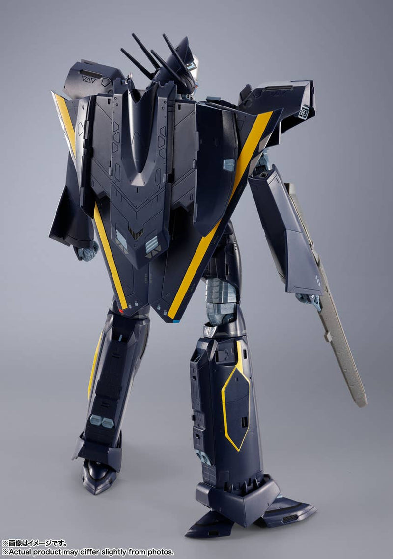 DX Chogokin VF-17S Nightmare Stealth Valkyrie (Gamlin Kizaki's