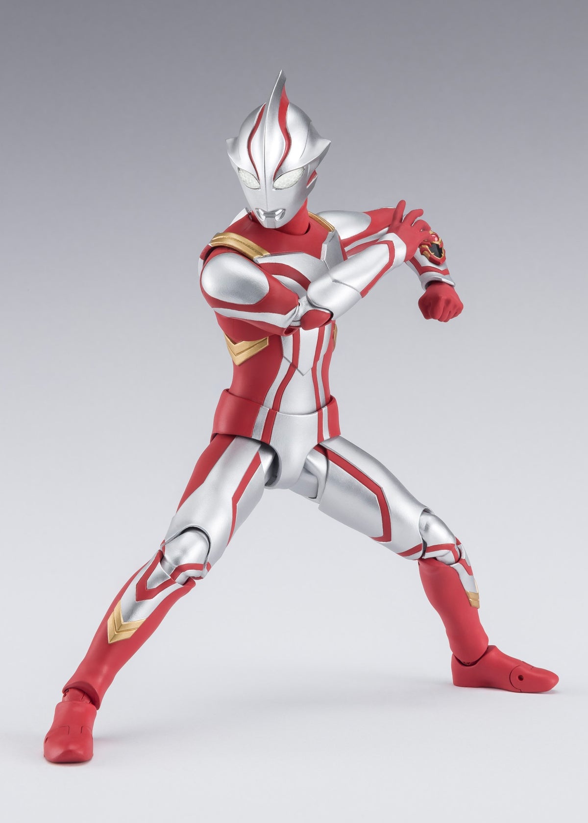 [PREORDER] SH Figuarts Ultraman Mebius