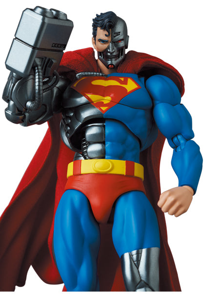 MAFEX Cyborg Superman