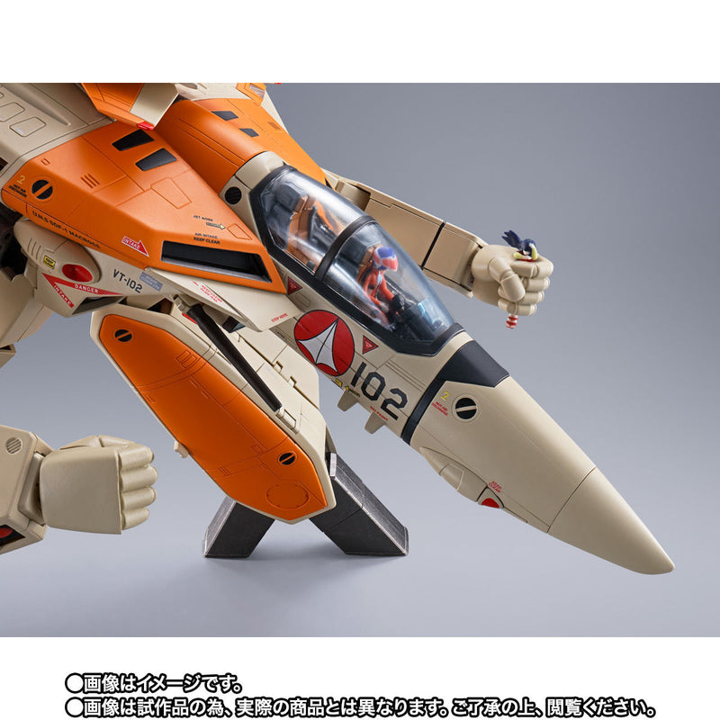 Macross DX Chogokin VF-1D Valkyrie & Fan Racer