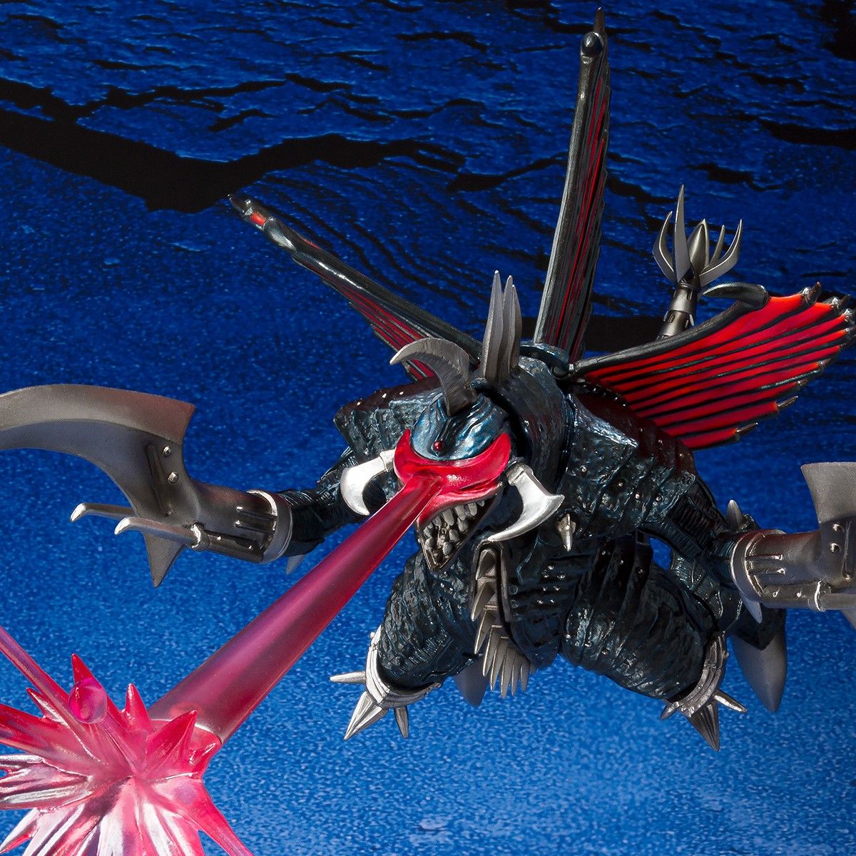 SH MonsterArts Gigan (2004 Great decisive battle Ver) - Godzilla Monster Wars