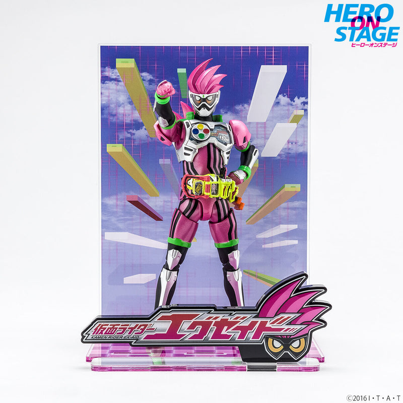 Hero On Stage Kamen Rider Ex-Aid Display