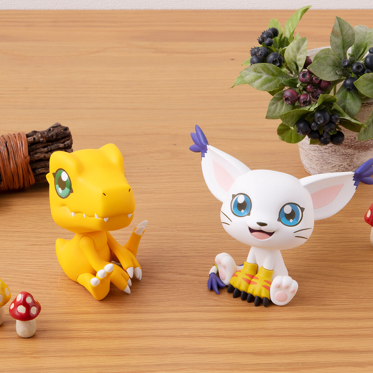 Agumon & Tailmon Digimon Adventure Lookup Figure Set