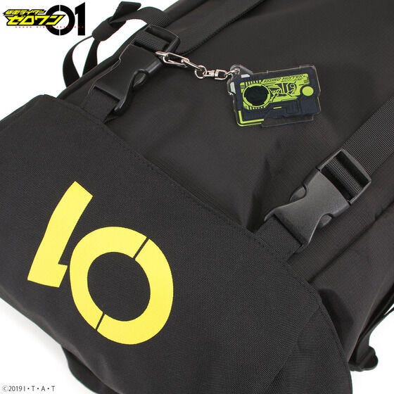 Kamen Rider Zero One Backpack & Charm Set